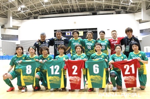 12thalljapan011.jpg