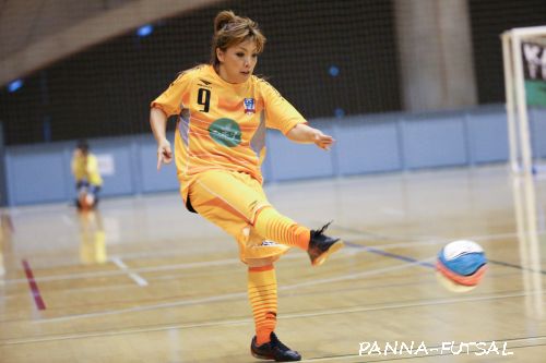 anilla_headcoach.jpg